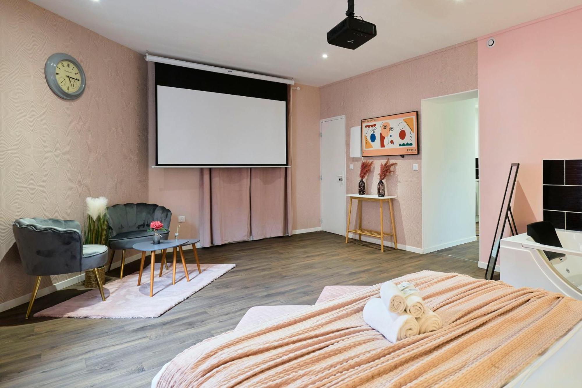 Ng Prestige L Lille L Tourcoing - Bouvines - Balneo & Cuisine Apartment Bagian luar foto